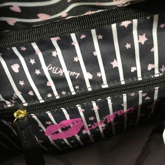 NWT BETSEY JOHNSON QUILTED‎ MULTICOLOR OMBRÉ LARGE WEEKENDER TRAVEL BAG - Picture 9 of 9